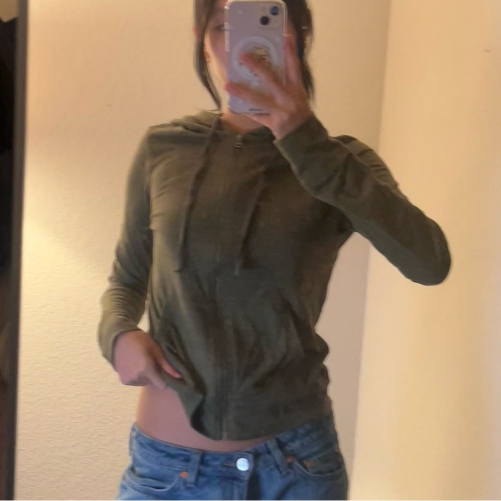 Aeropostale Army green zip up